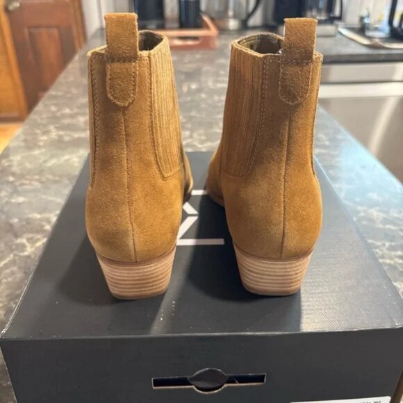 NEW Marc Fisher LTD Yarita Bootie (Medium Natural) - Picture 4 of 8